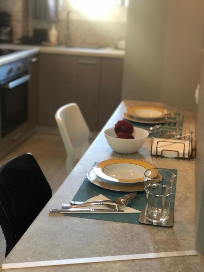D. Apartments カラマタ エクステリア 写真