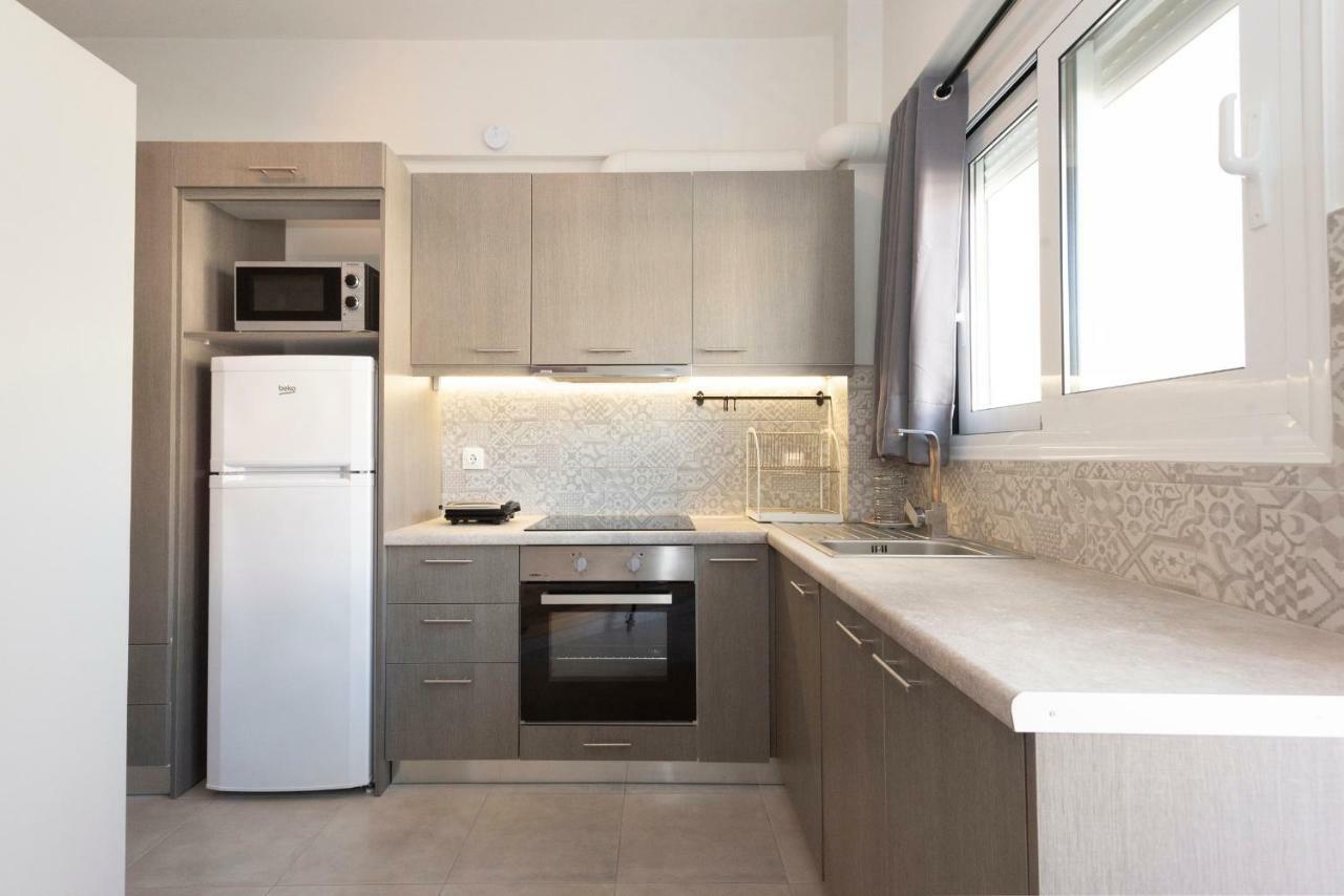 D. Apartments カラマタ エクステリア 写真